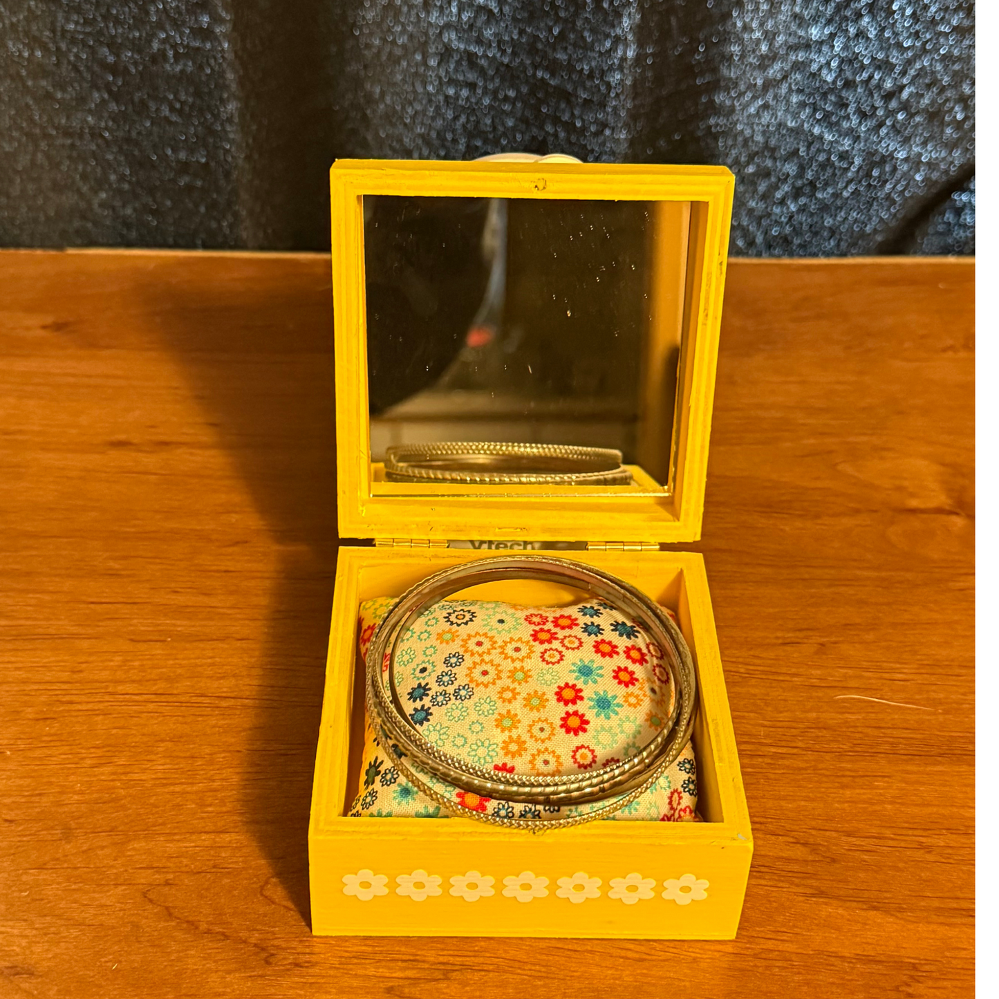 Daisy Trinket Box