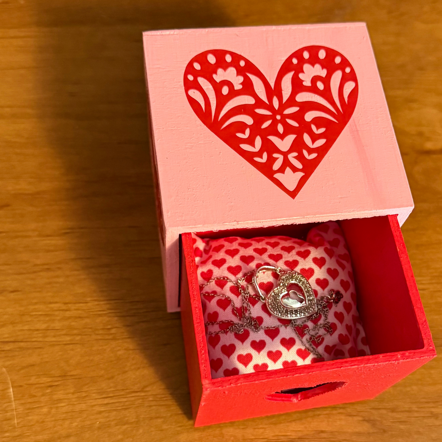 Heart Trinket Cube
